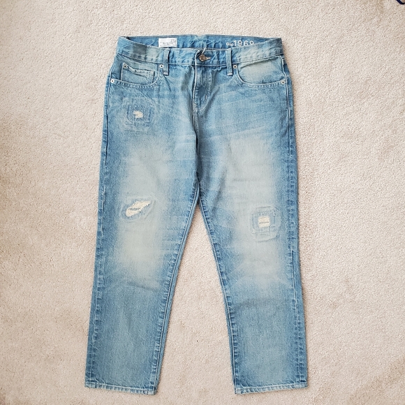 New GAP Sexy Boyfriend Jeans - Picture 2 of 5